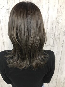 ロウイ 下北沢(LOAWe) #LOAWe guest style 「ピンクベージュ」