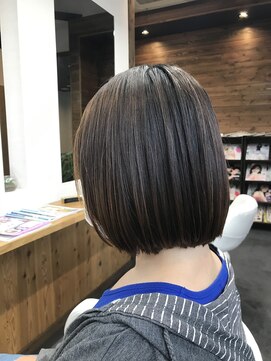 ライフビィ チャーム(Lifebe Charm) ボブカット