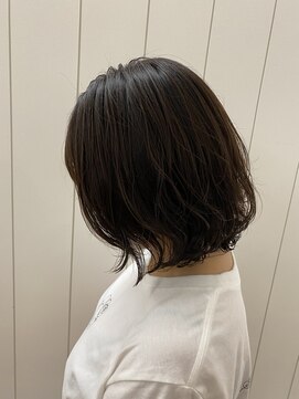 アドラーブル はなみずき店(adorable) 30代40代★大人かわいい透明感♪暗髪ストレートボブ