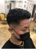 フェードハードパーマスタイル