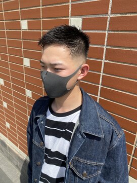 コワファースト 大分(COIFF1RST) メンズベリーショート、フェード刈り上げ