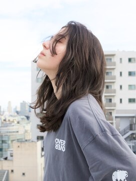 オーサム(AWESOME) 《AWESOME》ミディアムレイヤー×ウルフ