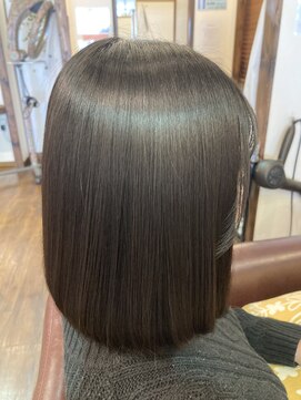 ヘアーメイク スロー(Hair make Slow) 内巻きボブ