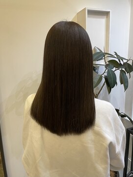 ヘアーアイスカルテット(HAIR ICI QUARTET) 縮毛矯正ロング♪コスメストレート髪質改善ココアベージュ