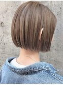 大人可愛い20代30代40代 ショートボブ アッシュベージュ