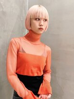 トゥコ(tuco) ボブ ブリーチ ブロンド ミルクティーベージュ