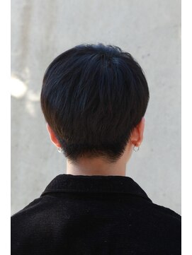 リップス 吉祥寺店 (LIPPS) ポインテッドショート