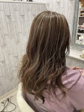 セレンディピティ(SERENDIPITY) ハイライト/ダブルカラー/ブリーチ/レイヤー/ロング/野幌