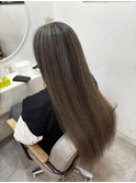 縮毛矯正　くびれヘア　ツヤ髪スタイル