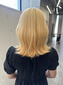 ジーナ 池袋(Zina) インパクト◎ブロンドカラー　(池袋東口/髪質改善)