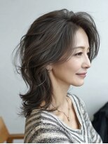 ハーツ(Heart's)&nbsp;ミディアムレイヤー×白髪ぼかしカラー