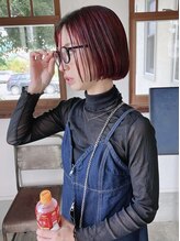 ドール(DOLL)&nbsp;ミニボブ　レッドカラー