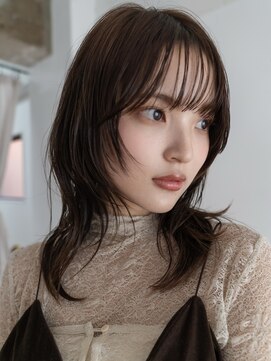 スミス 秋葉原(Smith) レイヤーカットハッシュカット顔まわりミディアムロング