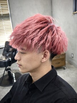 ジ オブスキュア(THE OBSCURE) 赤髪