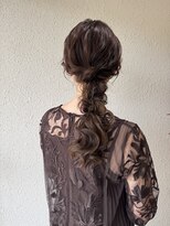 キュー(que)&nbsp;参列ヘアセット　編みおろし