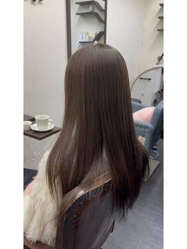 ヘアーアンドエステ サニープレイス(Hair&Esthe Sunny Place) ヘーゼルベージュカラー