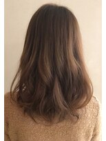 ロンド 銀座(Lond)&nbsp;2017年春夏ゆるふわせミディ☆  担当 本田奈穂美