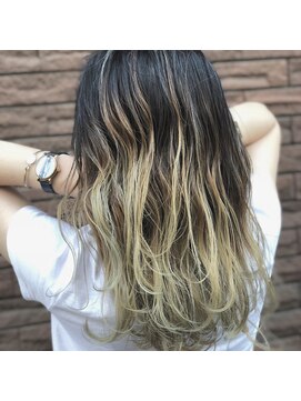 ウル(Ulu) 外国人風スペシャルバレイヤージュ☆