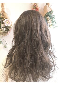 レイビューティー 浜町中央橋店(RAY+beauty) スモーキーグレー