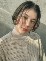 レジュアル(RESSUAL)&nbsp;抜け感　アンニュイ カーキベージュ　クールショート