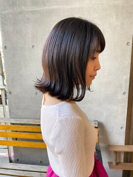 ローグ(Looog) 「Looog＊」「前田美月」外ハネスモーキーアッシュ★