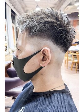 グランアージュ 錦糸町(grandage) アップバング/オリーブアッシュ/バーバースタイル/フェードb