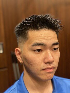 ヒロギンザ 御徒町店(HIRO GINZA) ミドルスキンフェード