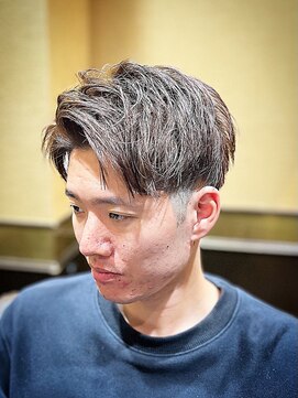 ヒロギンザバーバーショップ 大宮店(HIRO GINZA BARBER SHOP) ツーブロック　ナチュラル