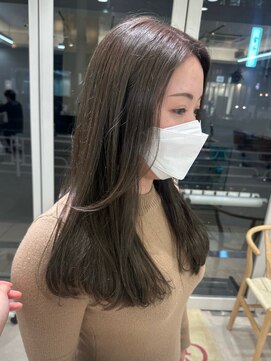 ガーデンヨコハマ(GARDEN YOKOHAMA) ブリーチなしダブルカラー オリーブ グレーベージュ 前髪