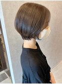 ショートボブ
