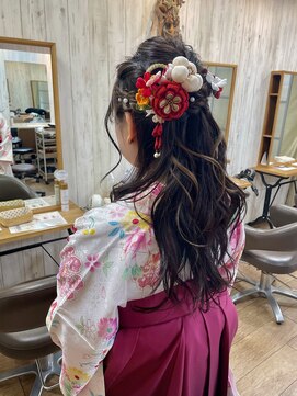 アルフグラン(alfgran) ハーフアップアレンジ