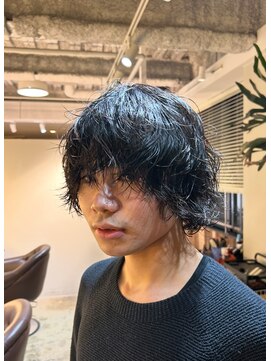 ビハインドザカーテン(BEHIND THE CURTAIN) 【初めての方にオススメ】ゆるふわ×メンズシャドーパーマ