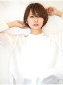 小顔に導く魅力があふれるショートヘア / 横浜髪質改善