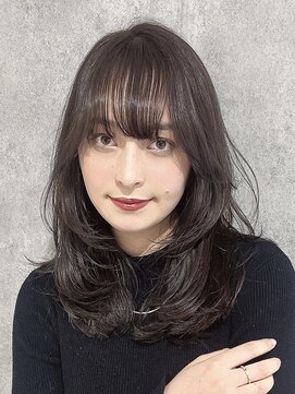 エアー 青山(AIR) レイヤー顔まわり前髪カット小顔ハッシュカット髪質改善