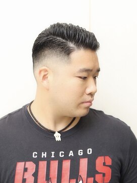 ヘアーアンドグルーミング ヨシザワインク(HAIR&GROOMING YOSHIZAWA Inc.) フェードカット/サイドパート/ビジネス/バーバー