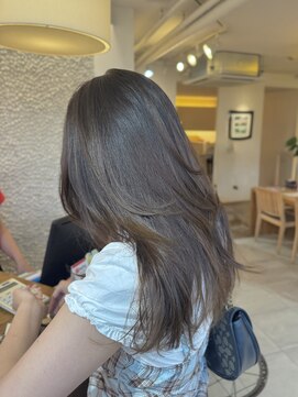 ビーチ(BEACH) ミントブラウン透明感カラーレイヤーカット