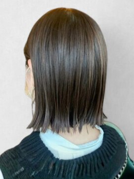 切りっぱなしボブ  縮毛矯正 アッシュベージュ 透明感カラー