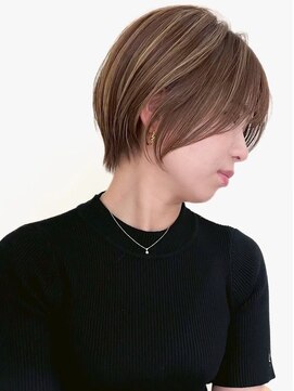 ヘアサロン リボーン(Hair salon Reborn) 王子ボブ白髪ぼかしハイライトショートボブカット20代30代40代