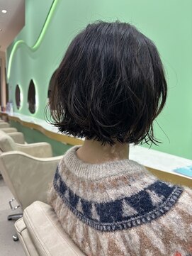 ボヌール 西宮北口(Bonheur) 不器用さんでも即・旬顔！巻かずに決まる大人の抜け感パーマ