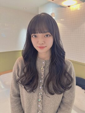 エミィ(emme) 【emme × DAISUKE】カット×ふんわりパーマ