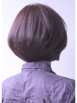 シャカ(SHAKA) 大人オフィスショート☆丸みショート  毛先パーマ