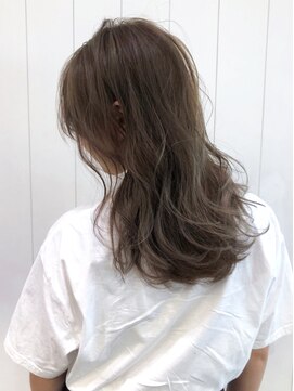 アイティー バイ アルバム 浦和店(IT by ALBUM) ベージュロング_オリーブカラーセミウェットウェーブ_ba244181