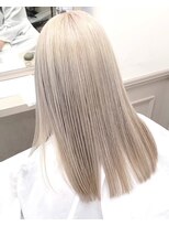ヘアーアイスカルテット(HAIR ICI QUARTET)&nbsp;ホワイトカラー ホワイトベージュ パールベージュ