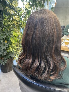 シェル 吉祥寺(shell) ピンクブラウン/白髪ぼかしハイライト/3Dハイライト