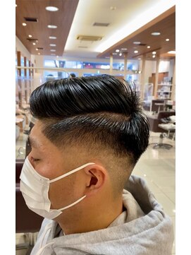 アンドバイモードケイズ (and by MODE K's) 【サイドパート・フェードスタイル＿ツイストスパイラル】