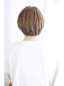 ダブルスタンダードプラスエヌ(W-STANDARD+n) 20代30代40代 年代問わない涼感ショート【松山】