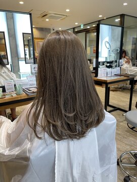 モードケイズ 西宮(MODE K's) 西宮/髪質改善/イルミナカラー/インナーカラー/白髪ぼかし