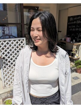 ヒカリス 東三国(HIKARIS) 笑顔溢れるレイヤーカット/外ハネボブ/韓国風/顔周りレイヤー