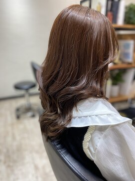 リリー(Lily) うる艶レイヤースタイル