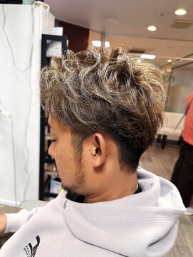 ルージュバイグルーブ(rouge.by.groove) メンズハイライトカラー